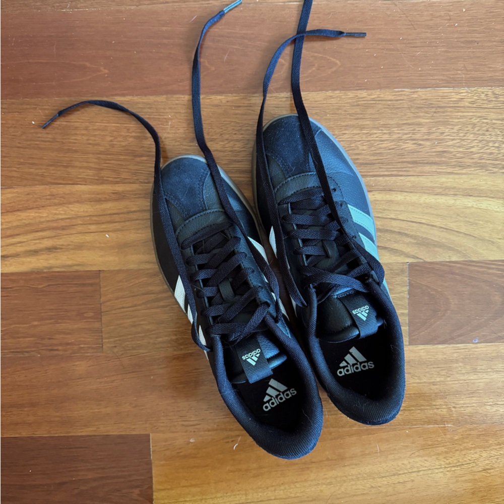 Adidas VL Court 3.0 Sneaker - Black with White 3 Stripes